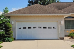 chi-short-raised-panel-garage-door-0002