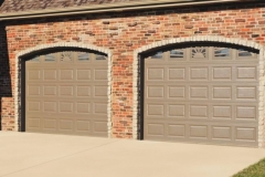 chi-short-raised-panel-garage-door-0005