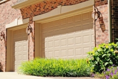 chi-short-raised-panel-garage-door-0003