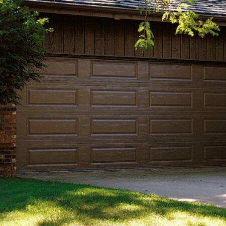 chi-long-raised-panel-garage-door-0005